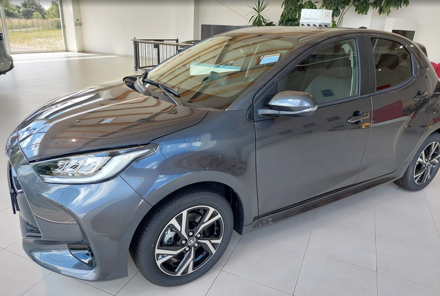 Toyota Yaris - 1.5 Dual-VVT-iE Style
