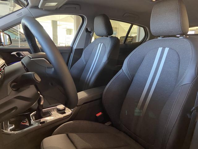 1er Sport Line 118i NAV/LIVE/WINTER/EASY/2Z.KLIMAAUTO/PAKET/UVM. (Vorlauf 01.11.2025) 