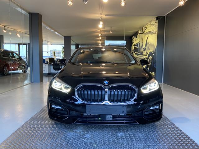 1er Sport Line 118i NAV/LIVE/WINTER/EASY/2Z.KLIMAAUTO/PAKET/UVM. (Vorlauf 01.11.2025) 