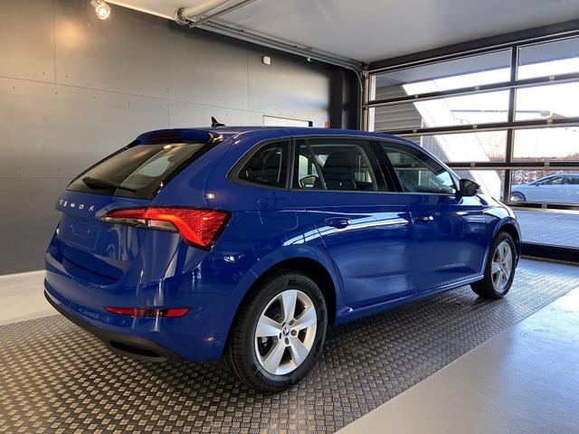 Skoda Scala Ambition Premium (D5) 1.0 TSI 115 ALU 16",CLIMATRONIC,PDC,WINTER,SWING & 5J. GARAN. (Vorlauf 21.10.2025) 