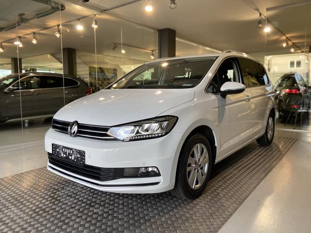 Volkswagen Touran - Highline MJ2020 (D4) 1.5 TSI 150 NAV ERGO LED KEYLESS DAB UVM. (Vorlauf 04.07.2025)