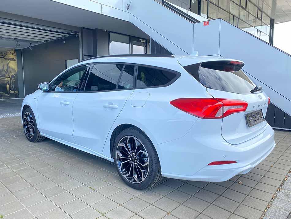 Ford Focus Turnier STLine Business Navi 1.5 EcoBoost 150 Design 2, Winter, Komfort, Easy