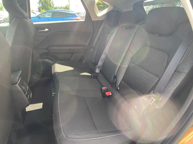 Captur Experience TCe 100 Klimaaut., LED, ALU, PDC, Smartphone-Integ. , 5 Jahre Garantie (Vorlauf 20.07.2025) 