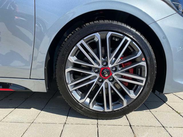 Kia ProCeed GT 1.6 T-GDI 204 VOLL! DCT7 Navi LED JBL Glasdach Modell 2020 (Vorlauf 23.04.2026) 