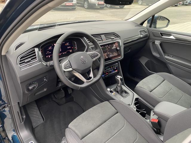 Tiguan Elegance 1.5 TSI EVO 150 DSG NAVI, IQ, EASYOPEN, ACC, ERGO, UVM. (Vorlauf 10.07.2025) 