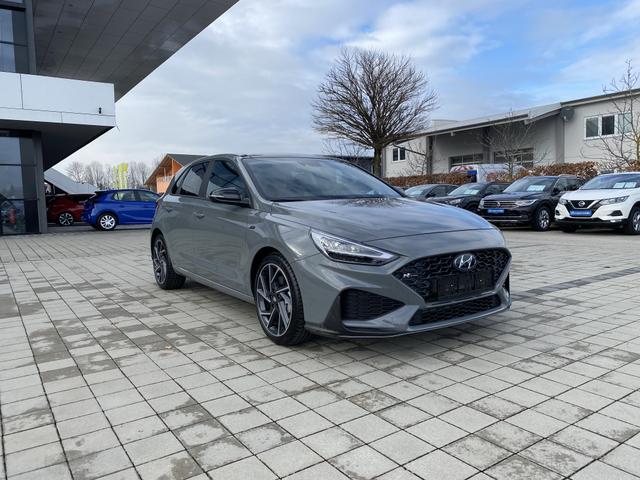 Hyundai i30 - N Line Premium 1.5 T-GDI 48V-Mildhybrid 160 DCT VOLLAUSSTATTUNG! Navi, Pano, LED, DAB+, ACC uvm. (Vorlauf 01.08.2026)