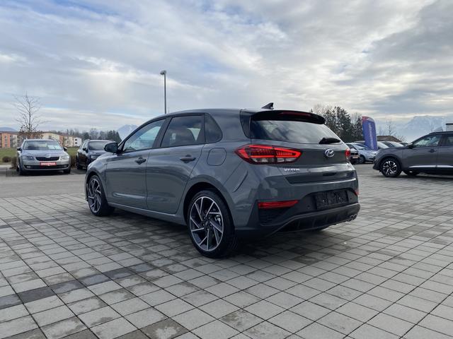 Hyundai i30 N Line Premium 1.5 T-GDI 48V-Mildhybrid 160 DCT VOLLAUSSTATTUNG! Navi, Pano, LED, DAB+, ACC uvm. (Vorlauf 01.08.2026) 