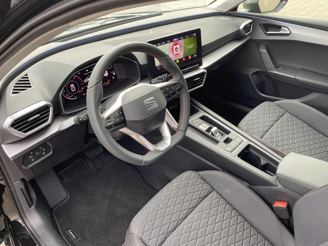 Seat Leon FR (D4) NEW 1.5 eTSI ACT DSG 150 NAV, LED, DAB+, PDC, CAM uvm. (Vorlauf 30.08.2025) 