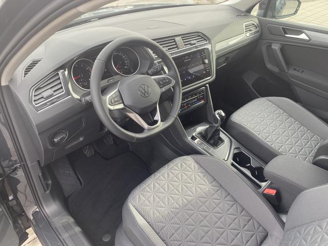 Volkswagen Tiguan Life 1.5 TSI EVO 150 LED, SHZ, APP-CONNECT, CAM, AHK, UVM (Vorlauf 22.08.2026) 
