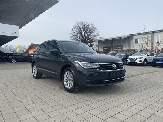 Volkswagen Tiguan - Life 1.5 TSI EVO 150 LED, SHZ, APP-CONNECT, CAM, AHK, UVM (Vorlauf 20.04.2025)