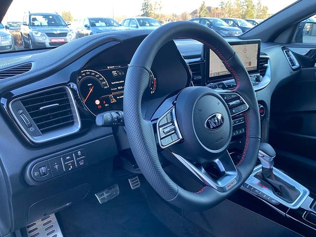 Ceed GT (D4) VOLLAUSSTATTUNG! 1.6 T-GDi 204 GPF 7DCT PANO, NAVI, JBL, LED, DAB+, UVM. (Vorlauf 30.07.2025) 