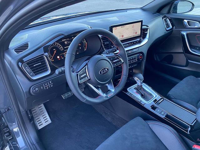 Ceed GT (D4) VOLLAUSSTATTUNG! 1.6 T-GDi 204 GPF 7DCT PANO, NAVI, JBL, LED, DAB+, UVM. (Vorlauf 30.07.2025) 