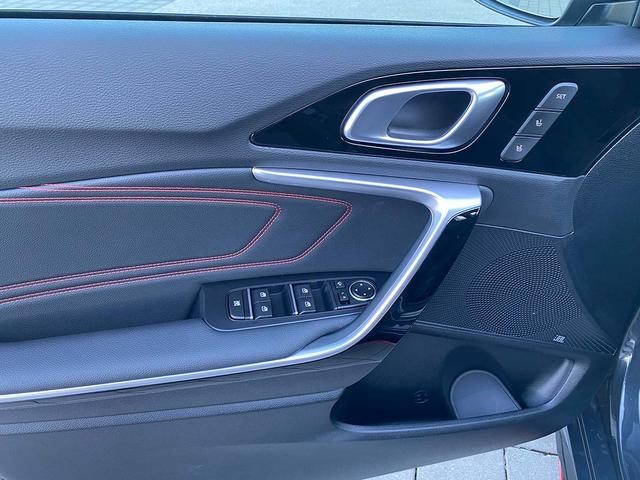 Ceed GT (D4) VOLLAUSSTATTUNG! 1.6 T-GDi 204 GPF 7DCT PANO, NAVI, JBL, LED, DAB+, UVM. (Vorlauf 30.07.2025) 