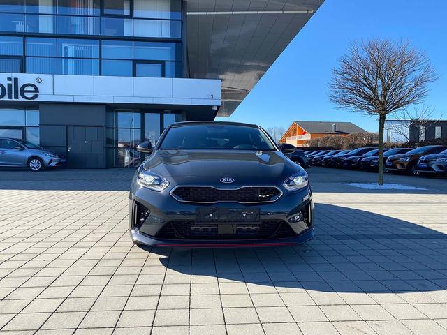 Kia ProCeed GT (D4) 1.6 T-GDi 204 GPF 7DCT PANO, NAVI, JBL, LED, DAB+, UVM. (Vorlauf 20.09.2025) 