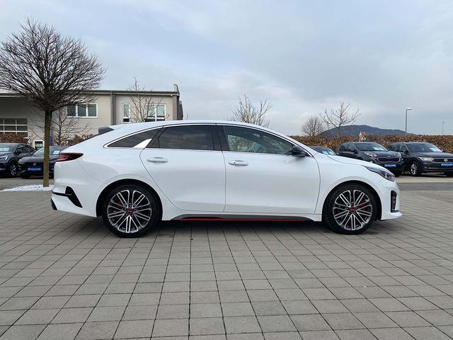 Kia ProCeed GT 1.6 T-GDi 204 GPF 7DCT PANO, NAVI, JBL, LED, DAB+