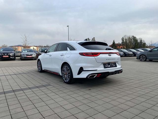 Kia ProCeed GT 1.6 T-GDi 204 GPF 7DCT PANO, NAVI, JBL, LED, DAB+