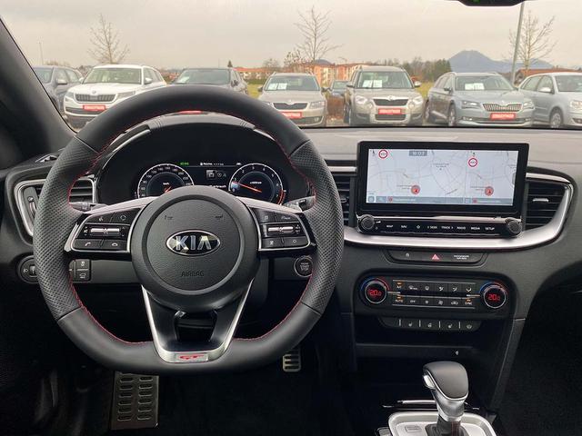 Kia ProCeed GT 1.6 T-GDi 204 GPF 7DCT PANO, NAVI, JBL, LED, DAB+