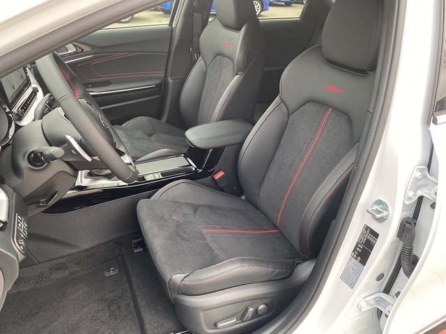 Kia ProCeed GT 1.6 T-GDi 204 GPF 7DCT PANO, NAVI, JBL, LED, DAB+