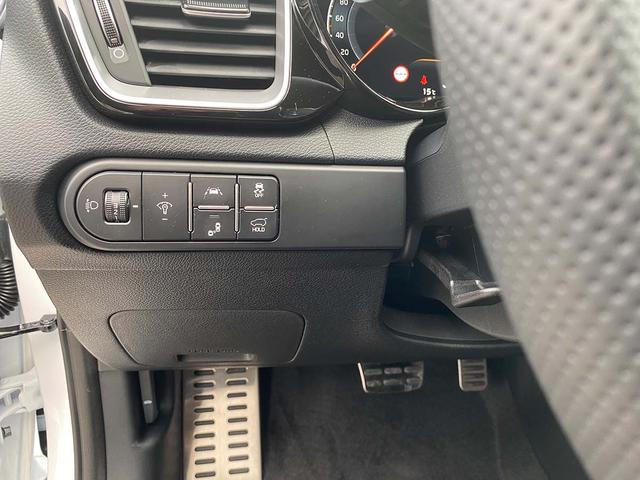 Kia ProCeed GT 1.6 T-GDi 204 GPF 7DCT PANO, NAVI, JBL, LED, DAB+
