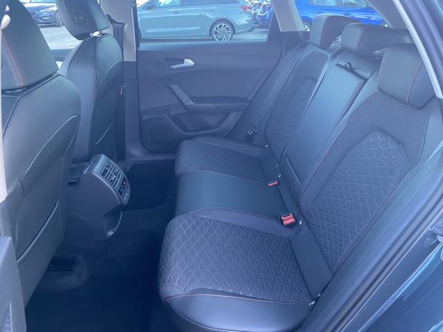 Seat Leon Sportstourer ST FR NEW 1.5 TSI ACT 150 Interieur 