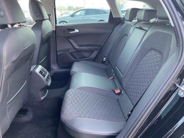 Seat Leon Sportstourer ST FR NEW 1.5 TSI ACT 150 Interieur Sitze hinten