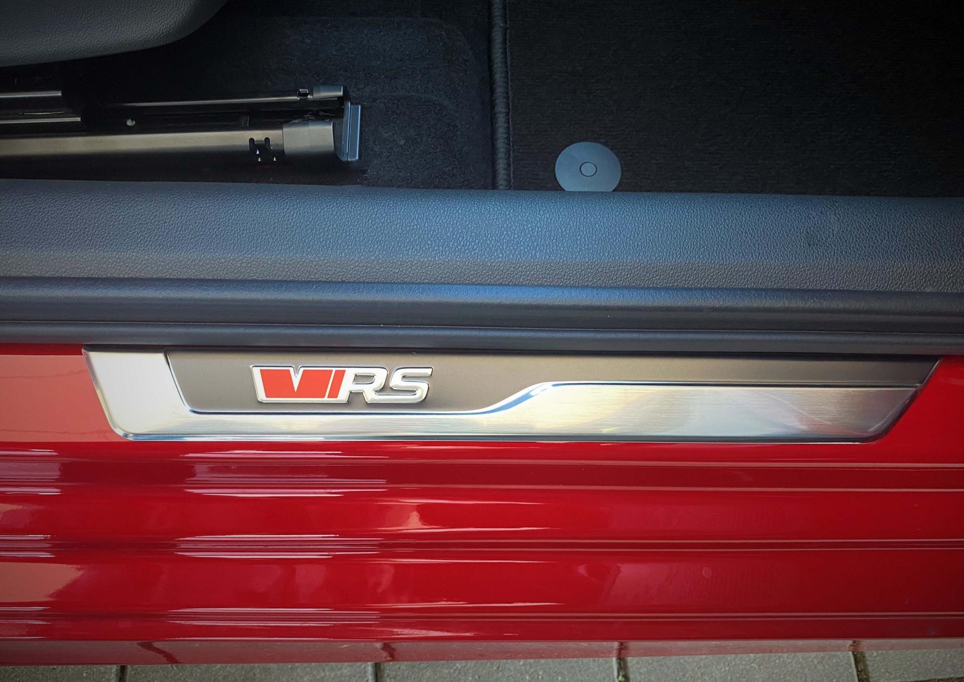 ŠKODA Octavia RS iV Plug-in-Hybrid RS Schild