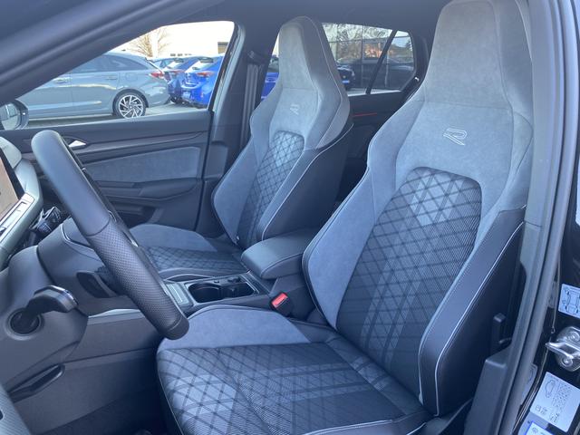 Volkswagen Golf R-Line (D4) 1.5 eTSI 150 7-G DSG, NAVI, LED-Plus, VIRTUAL, CAM, WINTER, 18", UVM. (Vorlauf 29.09.2024) 