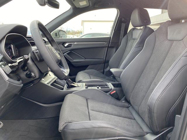  Audi Q3 advanced (D8) 35 TFSI S tronic S Line Interieur 