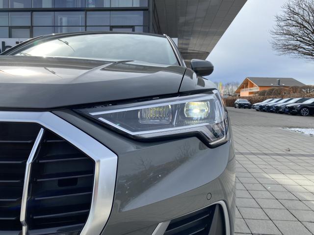  Audi Q3 advanced (D8) 35 TFSI S tronic S Line Exterieur Scheinwerfer 
