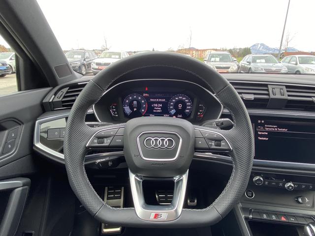  Audi Q3 advanced (D8) 35 TFSI S tronic S-LINE Lenkrad