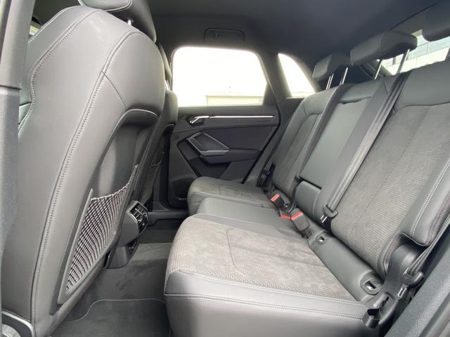  Audi Q3 advanced (D8) 35 TFSI S tronic S-LINE Interieur