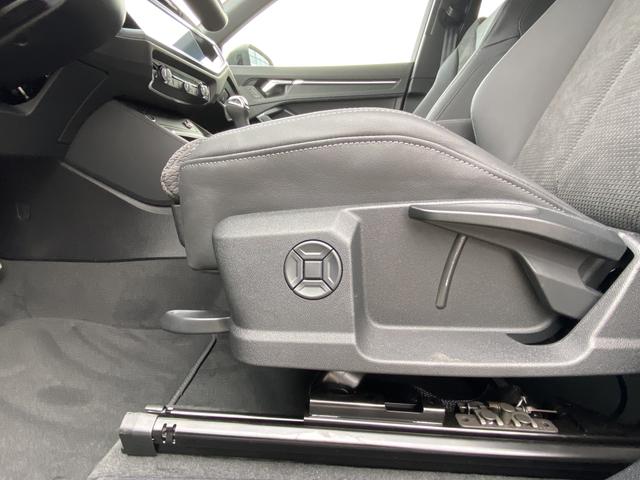  Audi Q3 advanced (D8) 35 TFSI S tronic S-LINE Interieur 