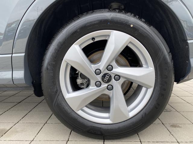  Audi Q3 advanced (D8) 35 TFSI S tronic S-LINE Exterieur Felge
