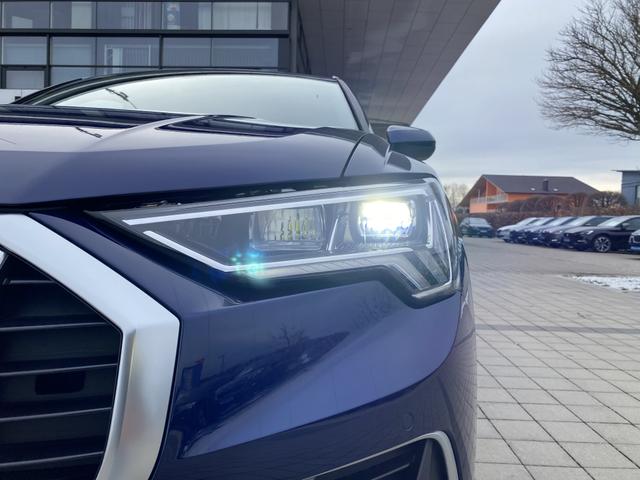 Audi Q3 advanced (D8) 35 TFSI S tronic S-LINE Exterieur Scheinwerfer 
