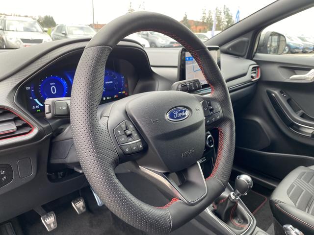 Ford Puma ST-Line X 1.0 EcoBoost 155 Hybrid Interior 