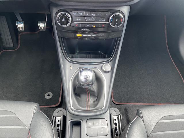 Ford Puma ST-Line X 1.0 EcoBoost 155 Hybrid Interior 