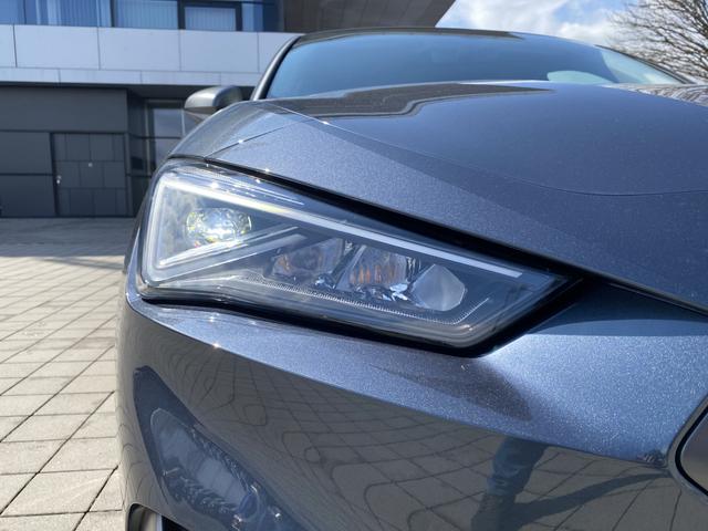 Seat Leon FR NEW 1.5 TSI ACT 150 Scheinwerfer