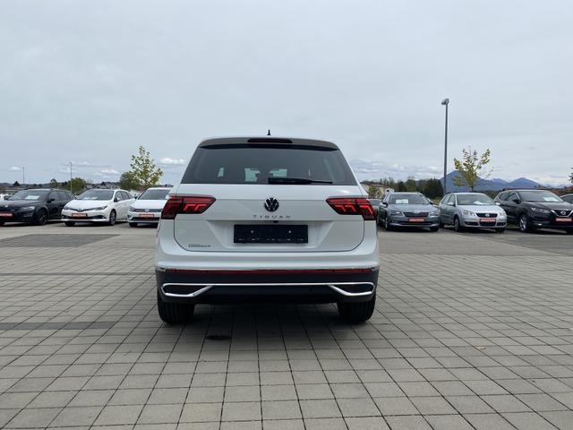 VW Tiguan Elegance 1.5 TSI EVO 150 DSG hinter