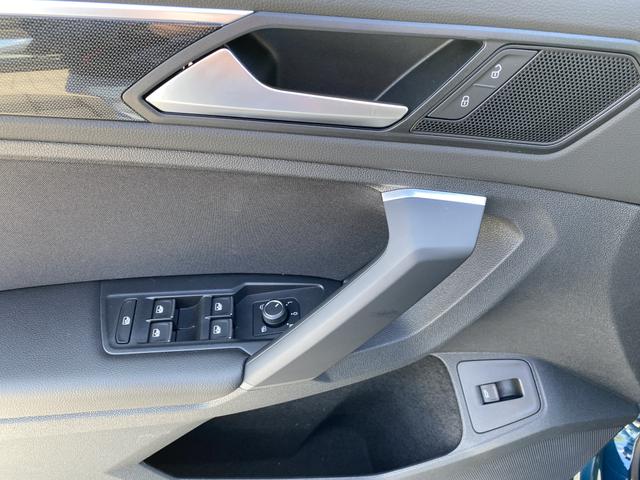 VW Tiguan Elegance 1.5 TSI EVO 150 DSG Innenraum Highlights