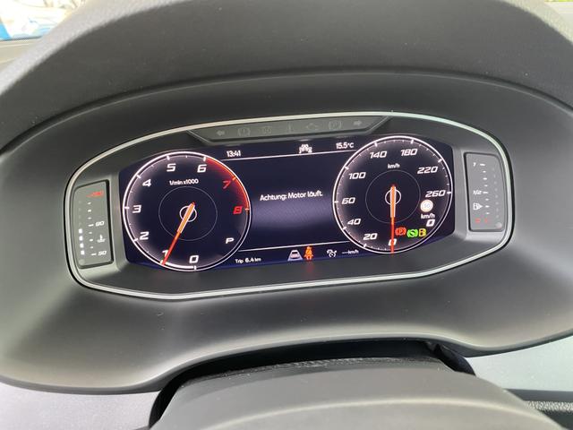 Seat Ateca FR 1.5 TSI Innenraum Highlights Digitales Cockpit 
