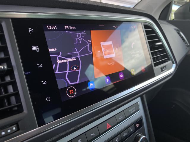 Seat Ateca FR 1.5 TSI Innenraum Highlights Multimedia 