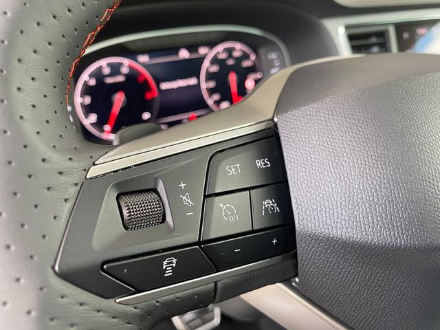 Seat Ateca FR 1.5 TSI Innenraum Highlights Lenkrad