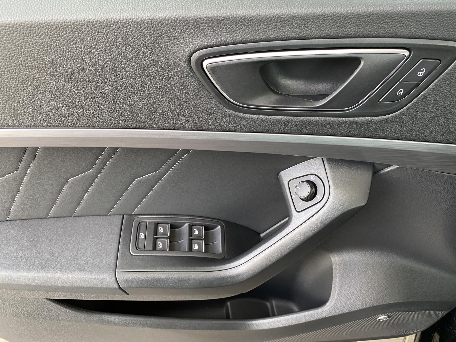 SEAT Ateca FR 1.5 TSI DSG Innenraum Highlights
