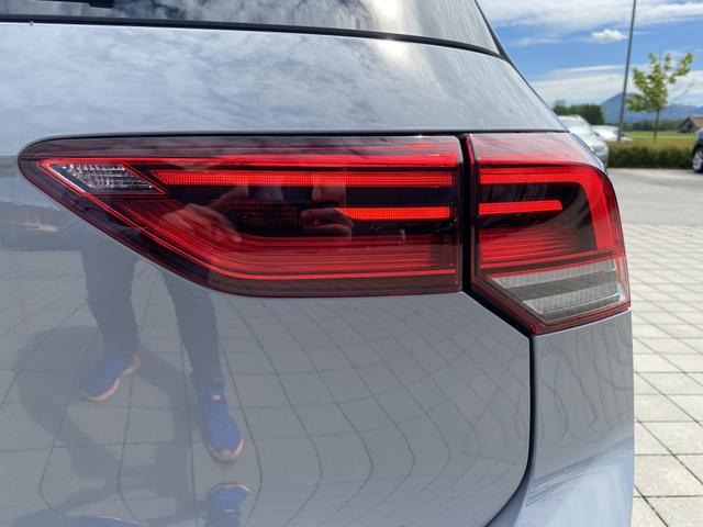 Volkswagen Golf R-Line (D8) 1.5 eTSI 150 7-G DSG NAVI,LED-PLUS,FAP PLUS,VIRTUAL,KAM,WINTER,UVM. (Vorlauf 17.05.2026) 