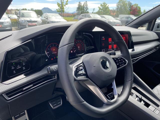 Volkswagen Golf R-Line (D8) 1.5 eTSI 150 7-G DSG NAVI,LED-PLUS,FAP PLUS,VIRTUAL,KAM,WINTER,UVM. (Vorlauf 17.05.2026) 