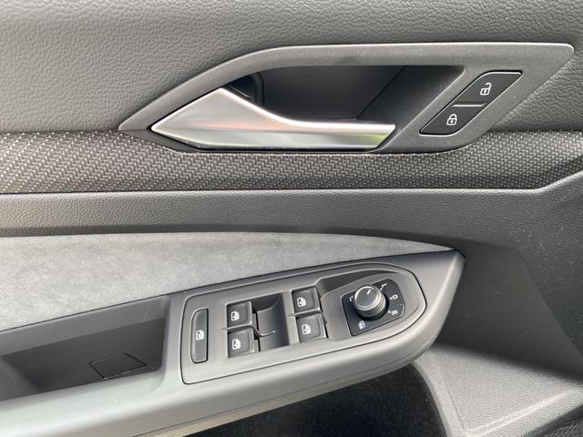 Volkswagen Golf R-Line (D8) 1.5 eTSI 150 7-G DSG NAVI,LED-PLUS,FAP PLUS,VIRTUAL,KAM,WINTER,UVM. (Vorlauf 17.05.2026) 