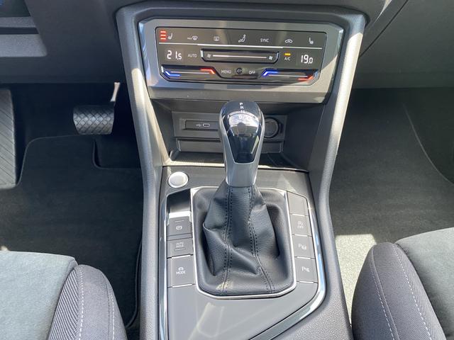Tiguan Elegance 1.5 TSI EVO 150 DSG NAV,IQ,HEAD,EASY,ACC,ERGO,WINTER,SPORT UVM. (Vorlauf 20.09.2025) 