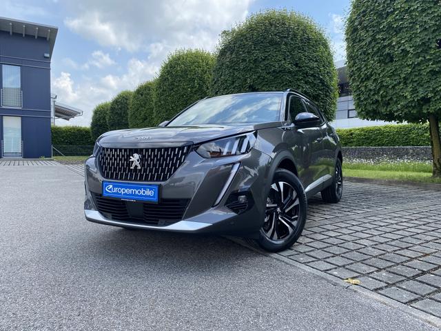 Peugeot 2008 GT 1.2 PureTech vorne