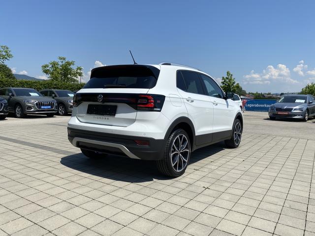 VW T-Cross Style 1.0 TSI hinten