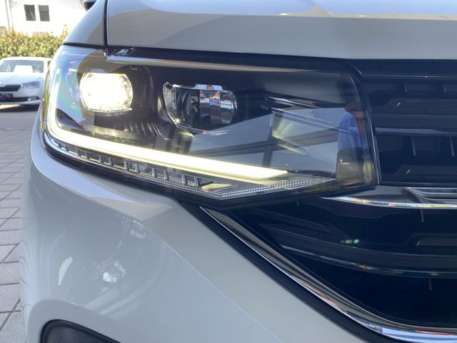 VW T-Cross Style 1.0 TSI Scheinwerfer 